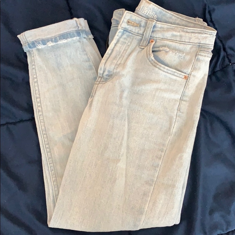 Light wash jeans